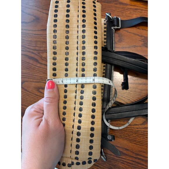 Fossil Purse Dawson Satchel Light Tan And Black Crossbody - Picture 8 of 8